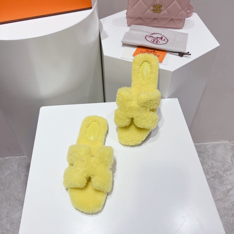 Hermes Slippers